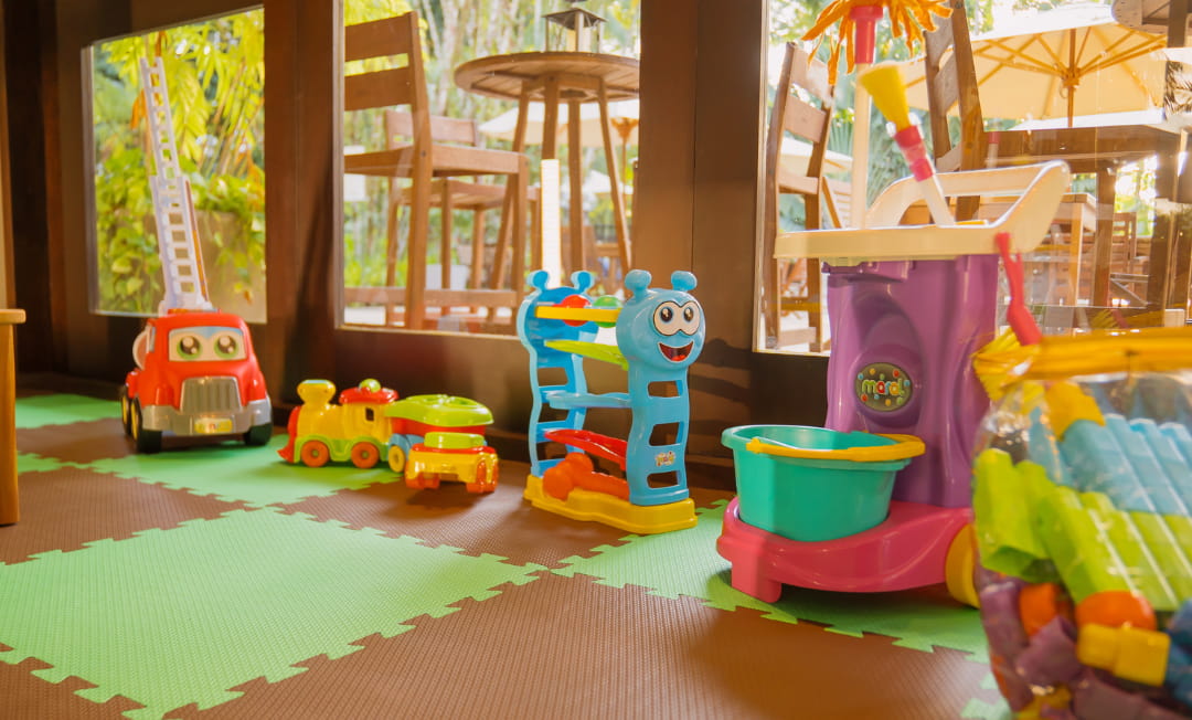 timbó-brinquedoteca-criança